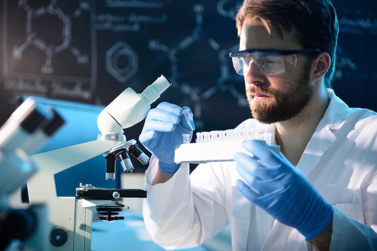 Get Your Future Unlocked with a Bachelor of Science in Molecular Biology and Pharmaceutical Science