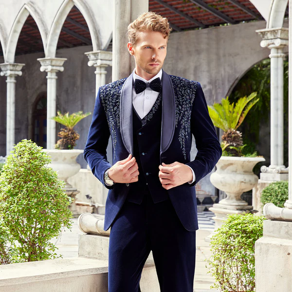 Buying a Wedding Suit Online | Top Tips for Men